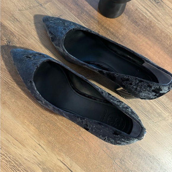 🚨Magnifiques souliers GUESS - 8 - Picture 5 of 5